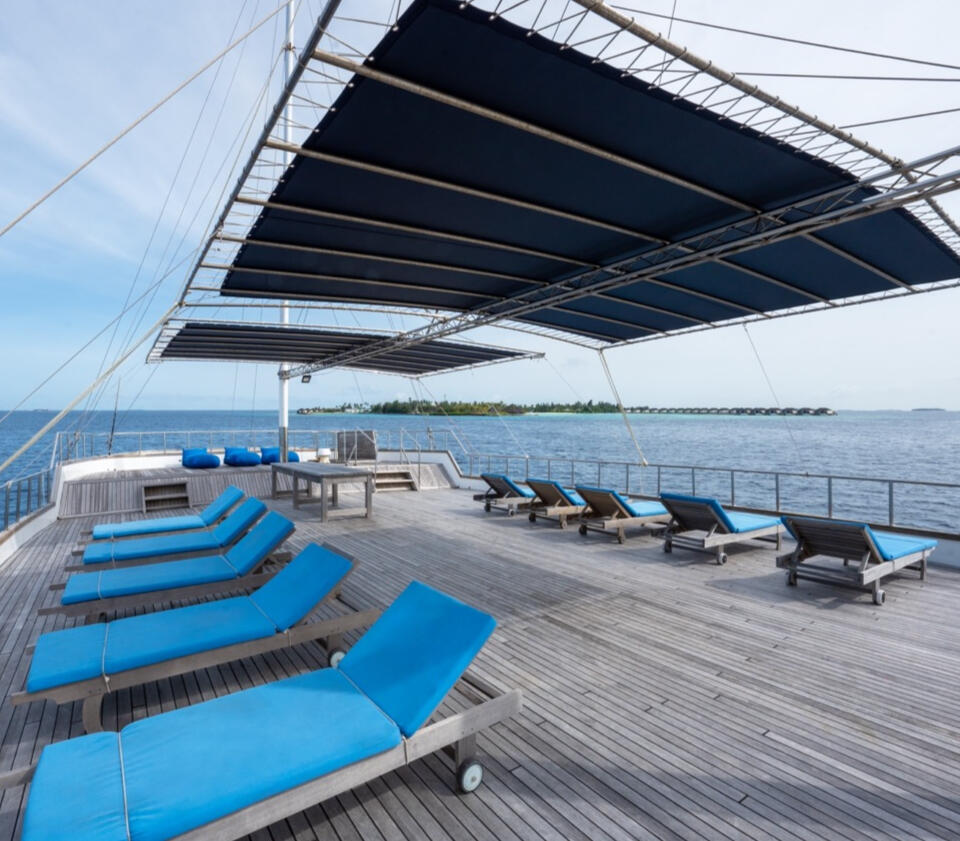 Gurahali - Sonnendeck